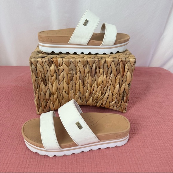 Reef Womens Banded Horizon Hi Slide Sandals White Tan Footbed Size 7 - Picture 3 of 8